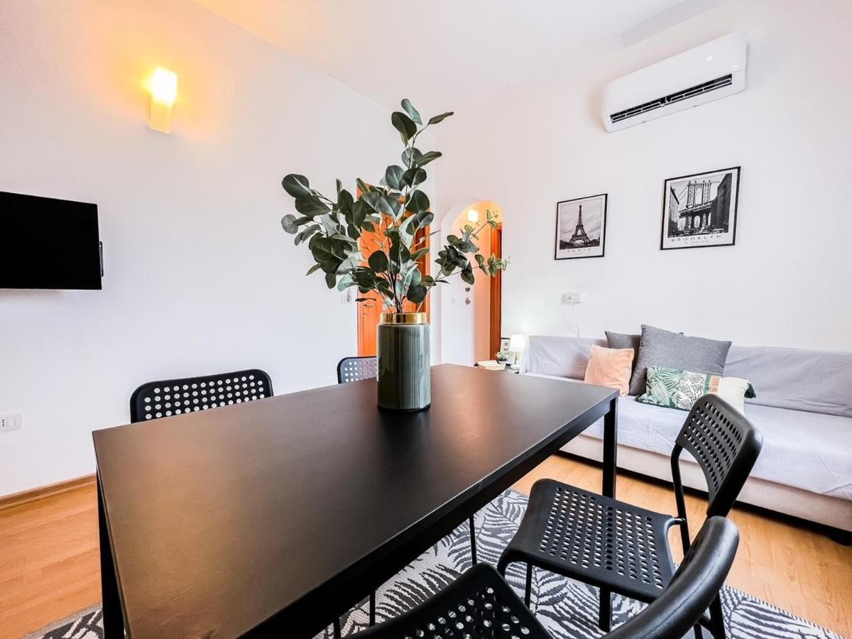 Mameli 04 Appartement Olbia Buitenkant foto