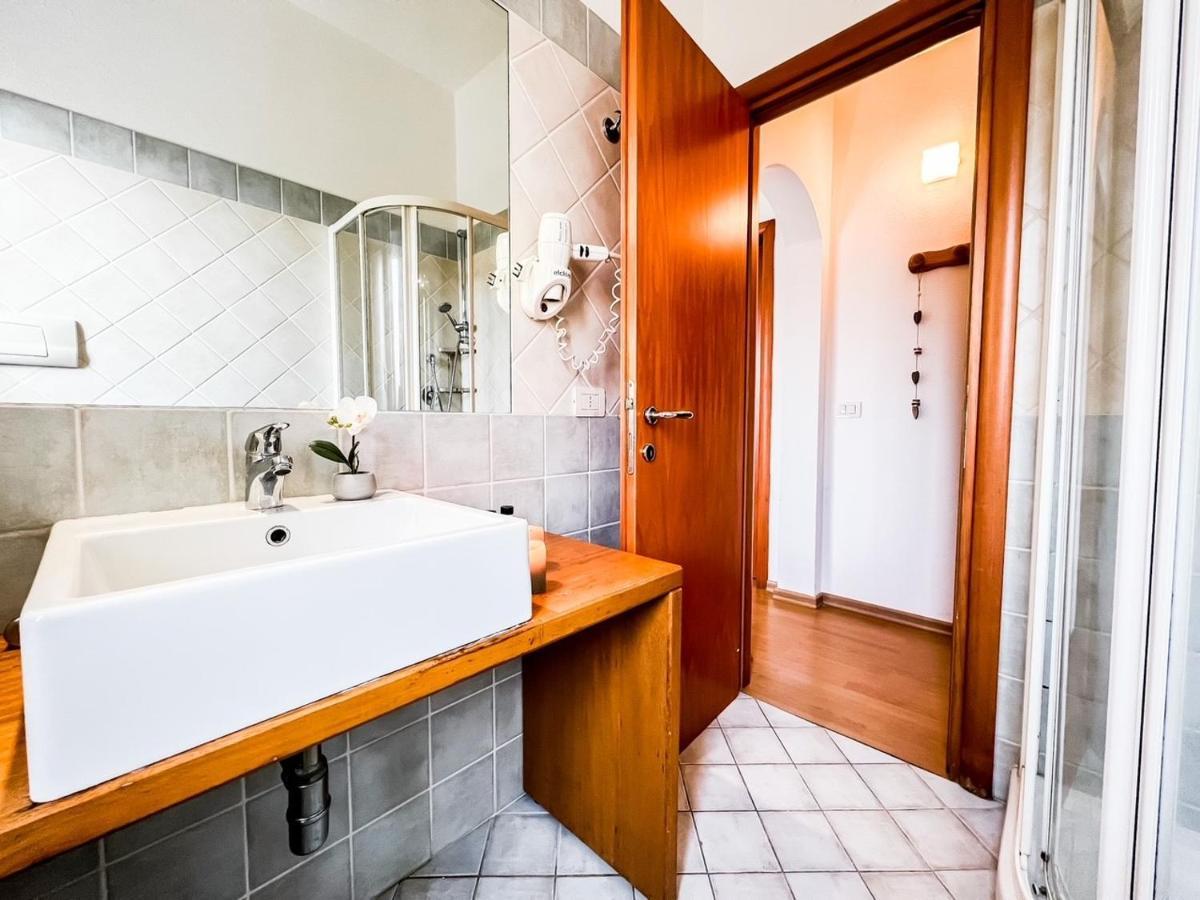 Mameli 04 Appartement Olbia Buitenkant foto